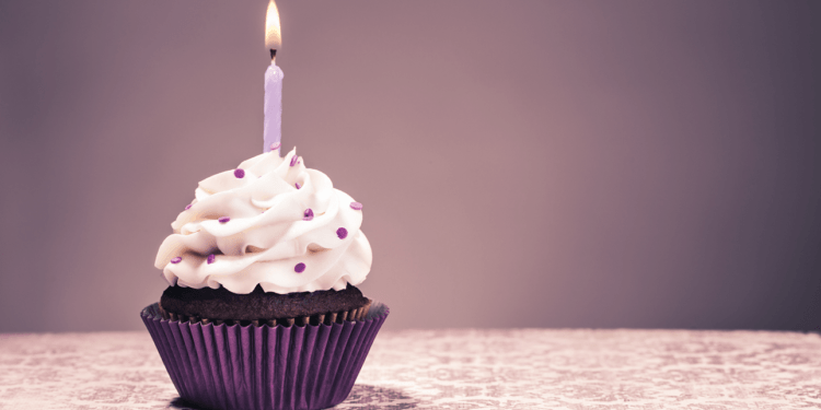 Birthday-cupcake