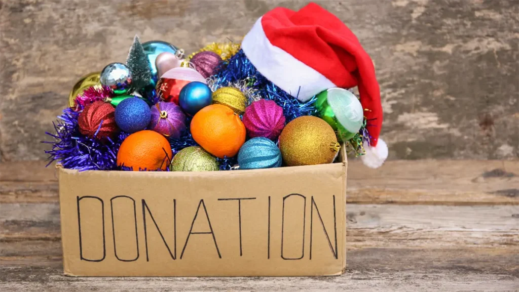 A Guide to New Year Decluttering Donation