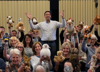 Floating Zoo and American classics