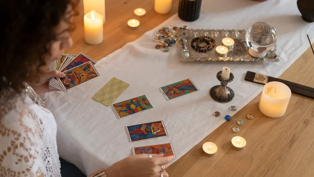 How to Read Tarot Cards for Beginners